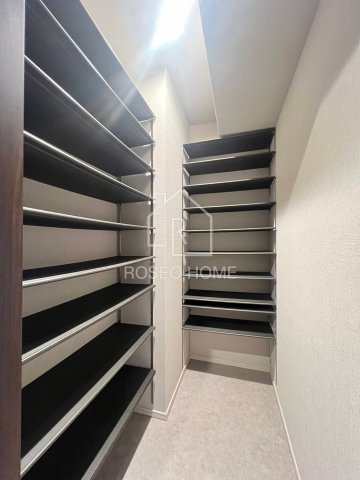 リアンカーサ長柄の玄関