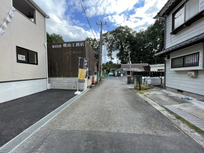 【前面道路含む現地写真】 | 瀬田5丁目　分譲2区画2号棟