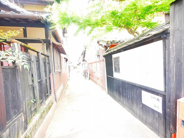 北袋町貸家のその他