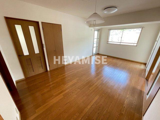 ヴィラシーボルトの居間・リビング