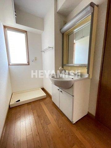 ヴィラシーボルトの洗面所