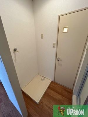 サンビレッジ　Ａ棟の玄関