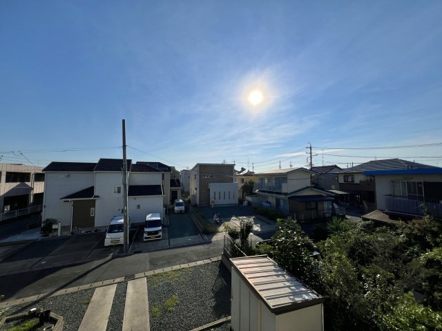 磐田市豊岡の展望|閑静な住宅街で日々
落ち着いた生活を送れそうですね。
