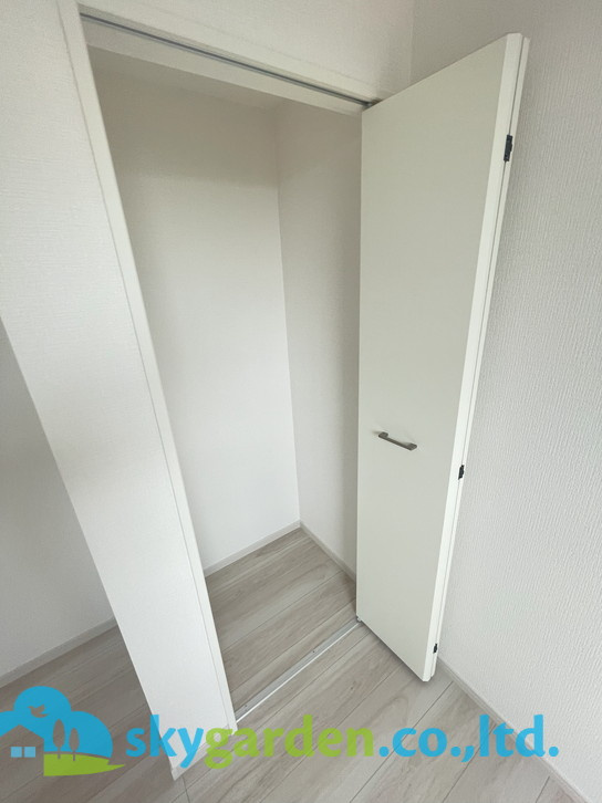 藤沢市鵠沼松が岡6期　新築戸建　全2棟1号棟の収納|大きなものも収納できそうです