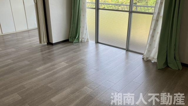 葉桜マンションの居間・リビング|リビングです