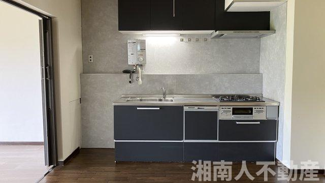 葉桜マンションのキッチン|使いやすいキッチンです