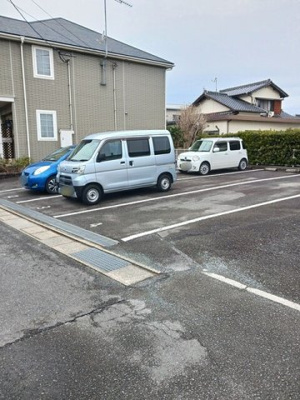 【駐車場】 | サンライズ