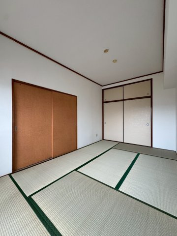 ヴィラパーク本町の和室