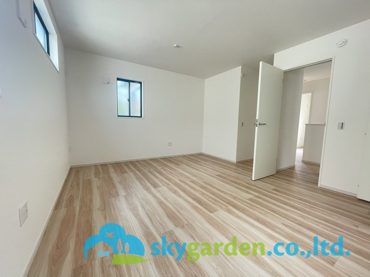 フジサワシクゲヌママツガオカキ　シンチクコダテ　ゼントウゴウトウの子供部屋