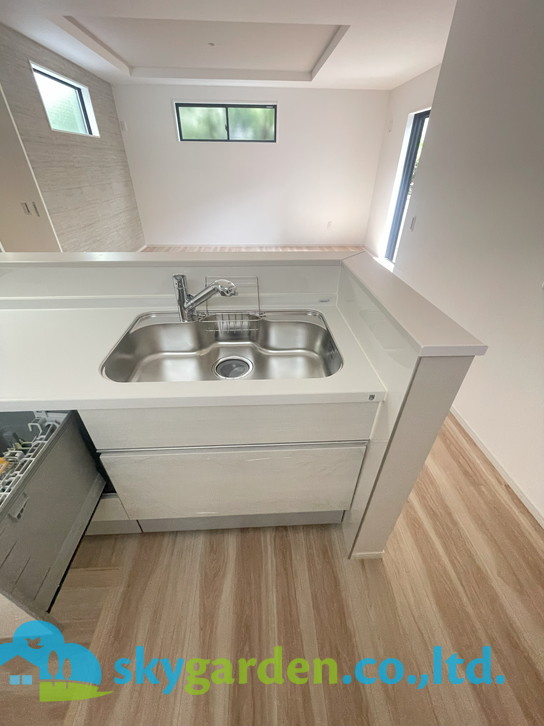 フジサワシクゲヌママツガオカキ　シンチクコダテ　ゼントウゴウトウのキッチン