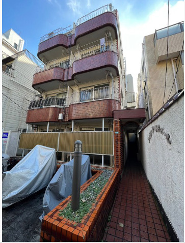 メゾン・ド・ロティールのエントランス