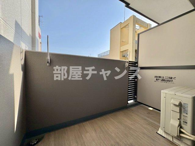 プレサンス上前津エレスタのバルコニー