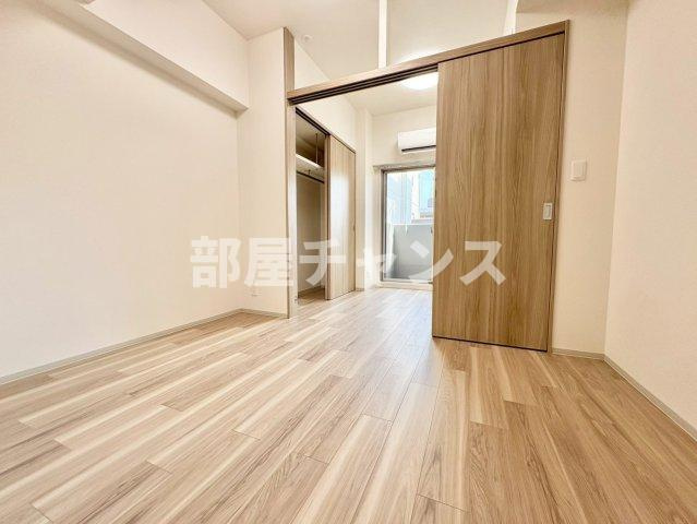 プレサンス上前津エレスタの居間・リビング