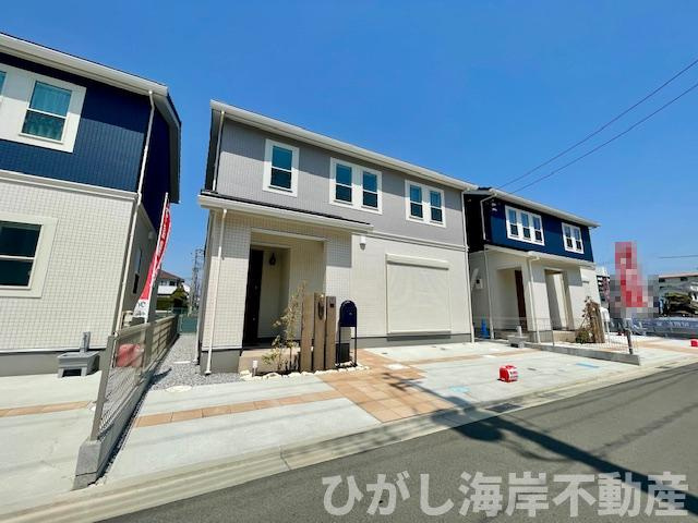 平塚市菫平　新築未入居戸建　　全8棟