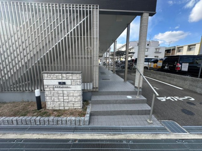 【エントランス】 | クレイノサウザンドリバー