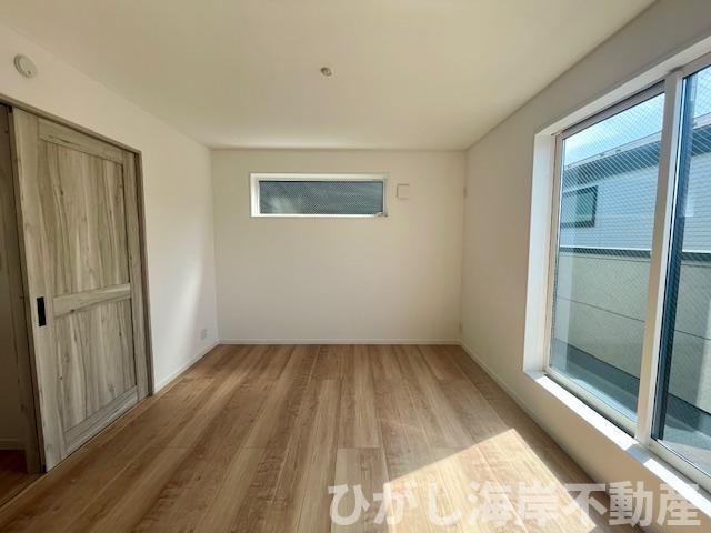 平塚市龍城ケ丘　新築戸建　全３棟の洋室|6.4帖　洋室