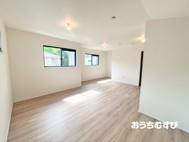 守山区小幡北(全6棟)の洋室