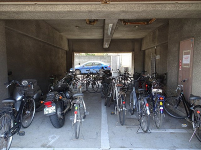 【駐輪場】 | 日神パレステージ九工大