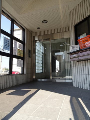 【エントランス】 | 日神パレステージ九工大 | 清潔なエントランスです