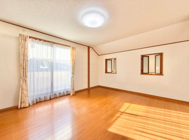 中央区中島4丁目の洋室|主寝室の家具を消してみました。イメージ画像です。