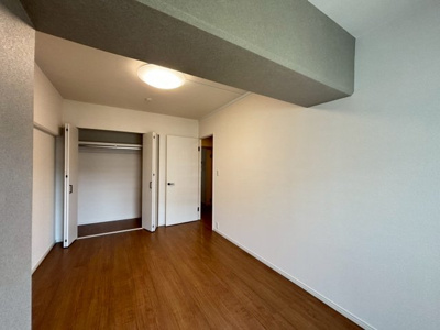 【洋室】 | エバーグリーン金岡４号棟 | ゆったりした洋室です