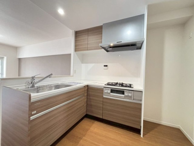 【キッチン】 | エバーグリーン金岡４号棟 | きれいなキッチンです