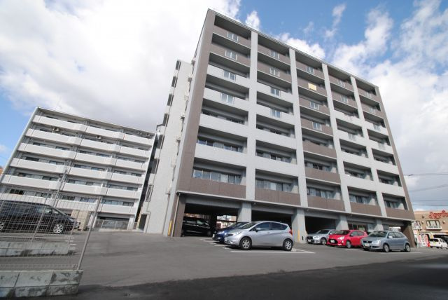 ルネスTAKADAの外観