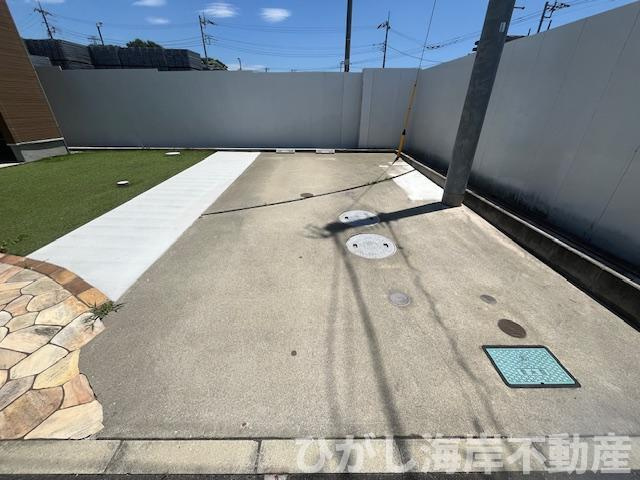 茅ヶ崎市下寺尾　中古戸建の駐車場|駐車スペース