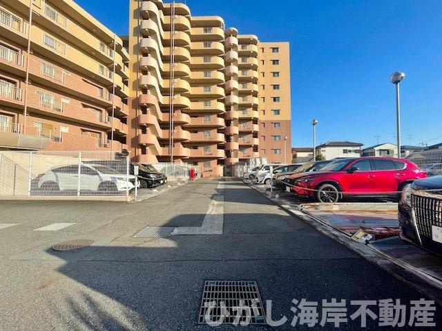 クレアコート湘南辻堂の駐車場|敷地内駐車場