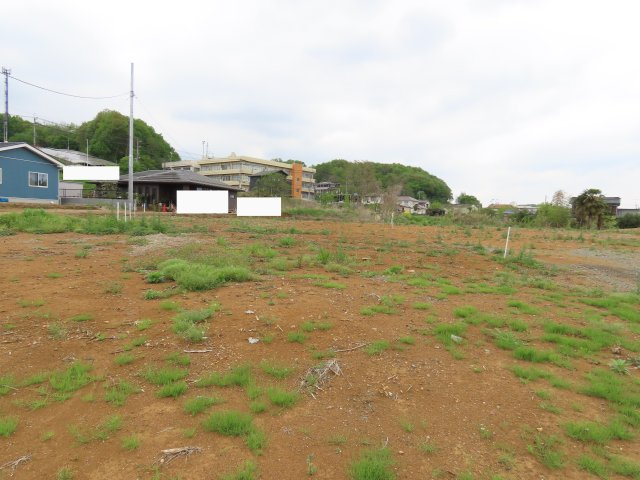 鳩山町赤沼売地の外観