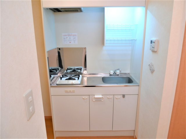 津田沼ハイツのキッチン|システムキッチンです