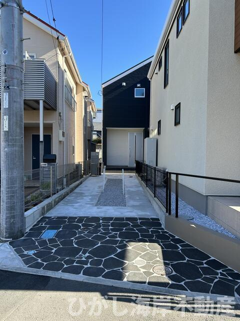 茅ヶ崎市松浪1丁目　戸建　全2棟の駐車場| 駐車スペース