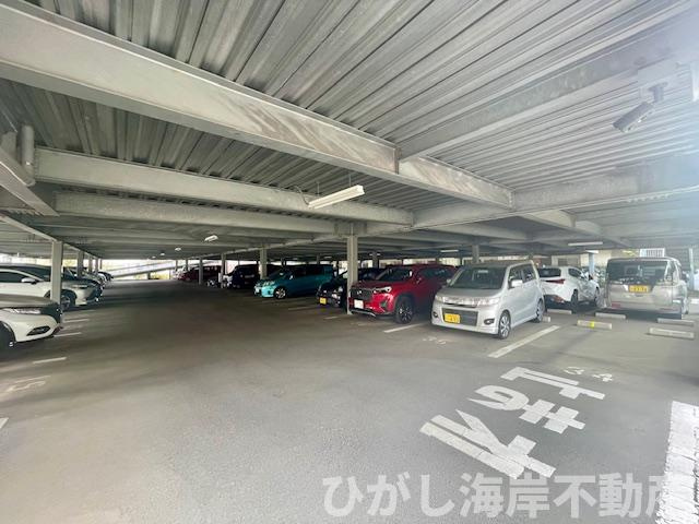 エンゼル茅ヶ崎リバーヴェールの駐車場|駐車場