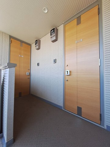 ＳＵＮ　ＨＥＩＧＨＴＳのロビー