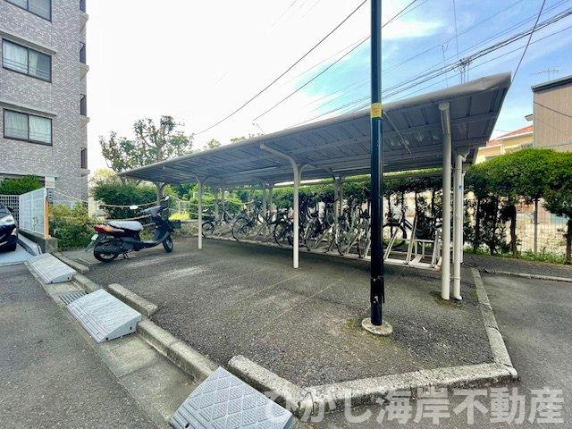ライオンズマンション茅ヶ崎第3の駐車場|駐輪場