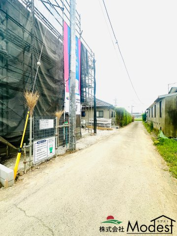 前橋市西片貝町の前面道路含む現地写真|閑静な住宅街◎ 