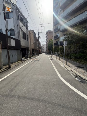 プラウドタワー東池袋の周辺|前面道路