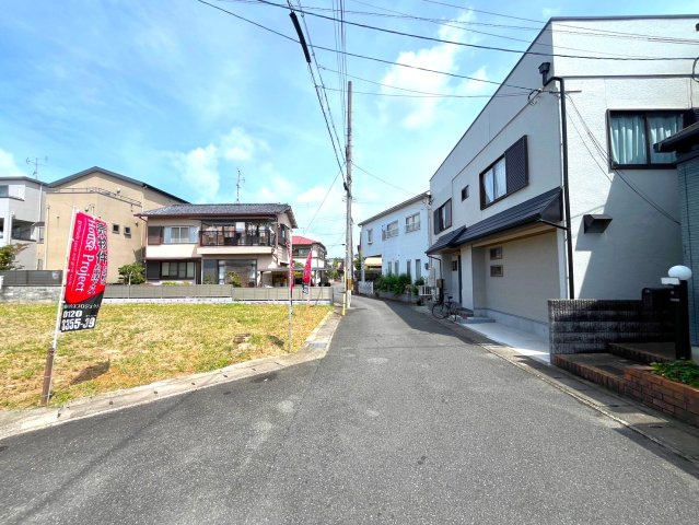 ◆京阪「桃山南口」駅徒歩７分◆間取り自由設計◆南東角地◆伏見区桃山町大島の前面道路含む現地写真|令和６年８月撮影