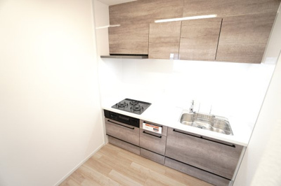 【キッチン】 | 【上質リフォーム】ファミール江波公園ツインズ弐番館 | 室内（2025年4月21日9：00頃）撮影