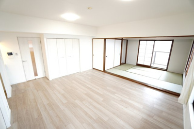 【居間・リビング】 | 【上質リフォーム】ファミール江波公園ツインズ弐番館 | 室内（2025年4月21日9：00頃）撮影