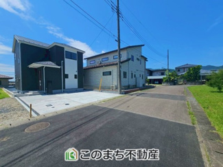 【前面道路含む現地写真】 | 前面道路含む現地写真