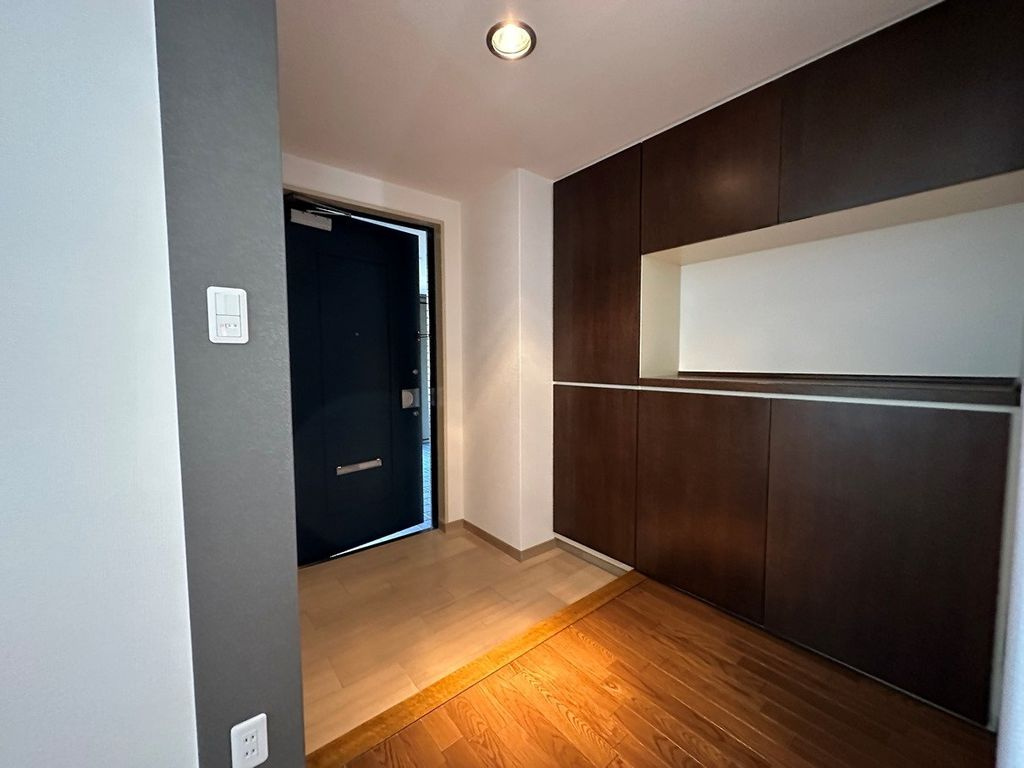 グランフォルム芦屋川別邸の玄関