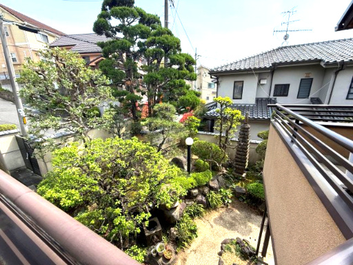 東大阪市山手町戸建のバルコニー