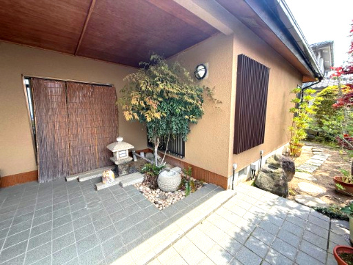 東大阪市山手町戸建の庭