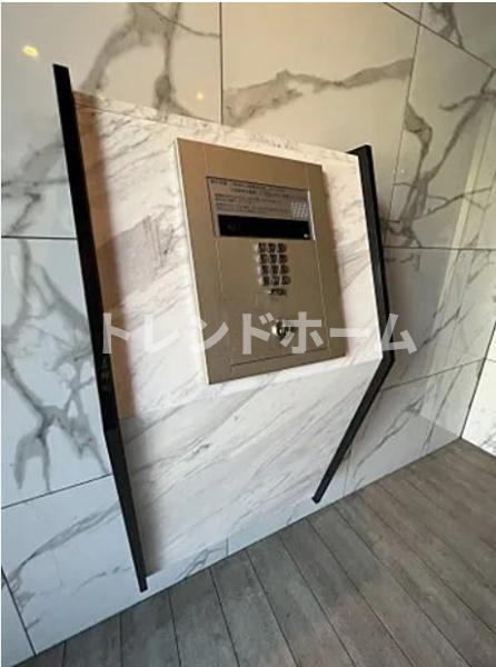 ファステート難波WESTディオンのセキュリティ|選べる家電プランあり！！