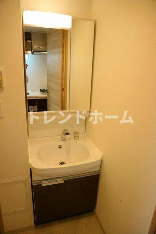 ファステート難波WESTディオンの独立洗面台|選べる家電プランあり！！