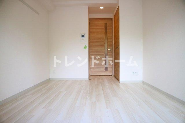 ファステート難波WESTディオンの居間・リビング|選べる家電プランあり！！