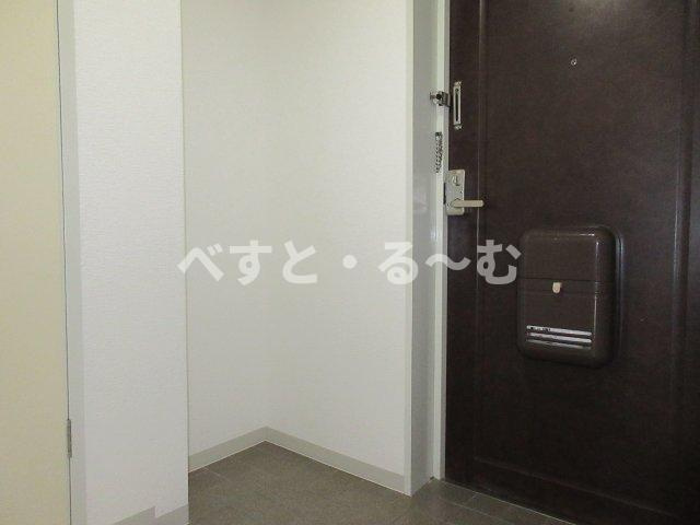 リバティビルの玄関