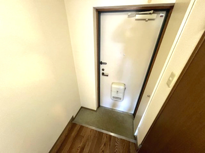 【玄関】 | オプティ岡本山手