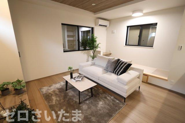 《仲介手数料無料》南区大字太田窪2405新築一戸建て